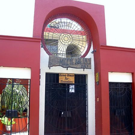 Honey House Acomodação com café da manhã Arequipa Exterior foto